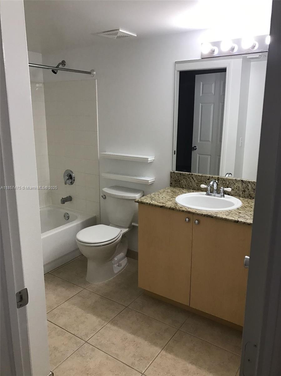 AVENTI AT AVENTURA CONDO - Residential