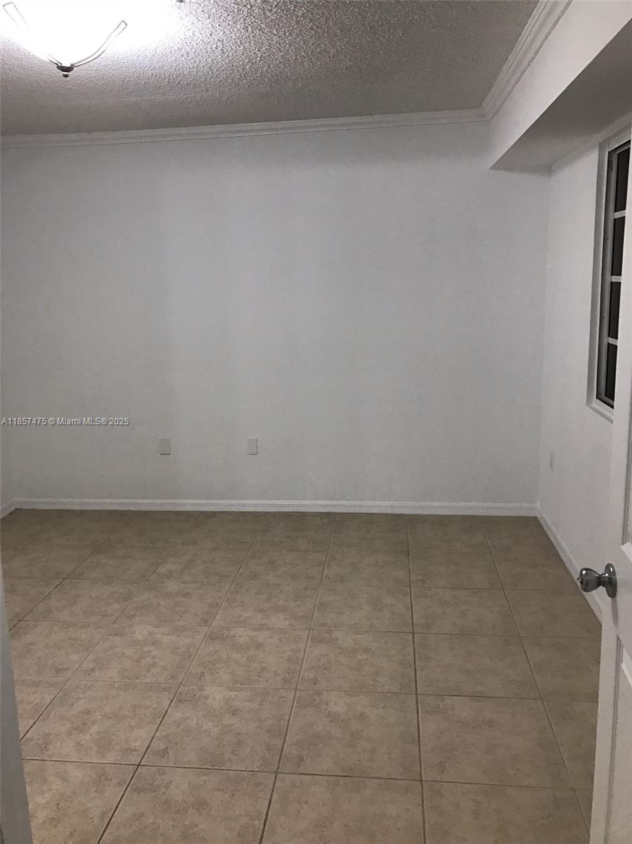 AVENTI AT AVENTURA CONDO - Residential