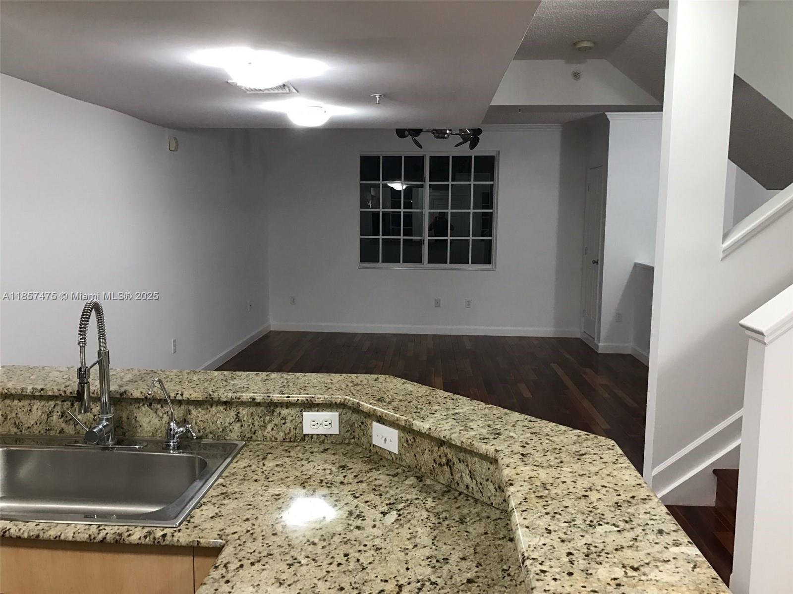 AVENTI AT AVENTURA CONDO - Residential