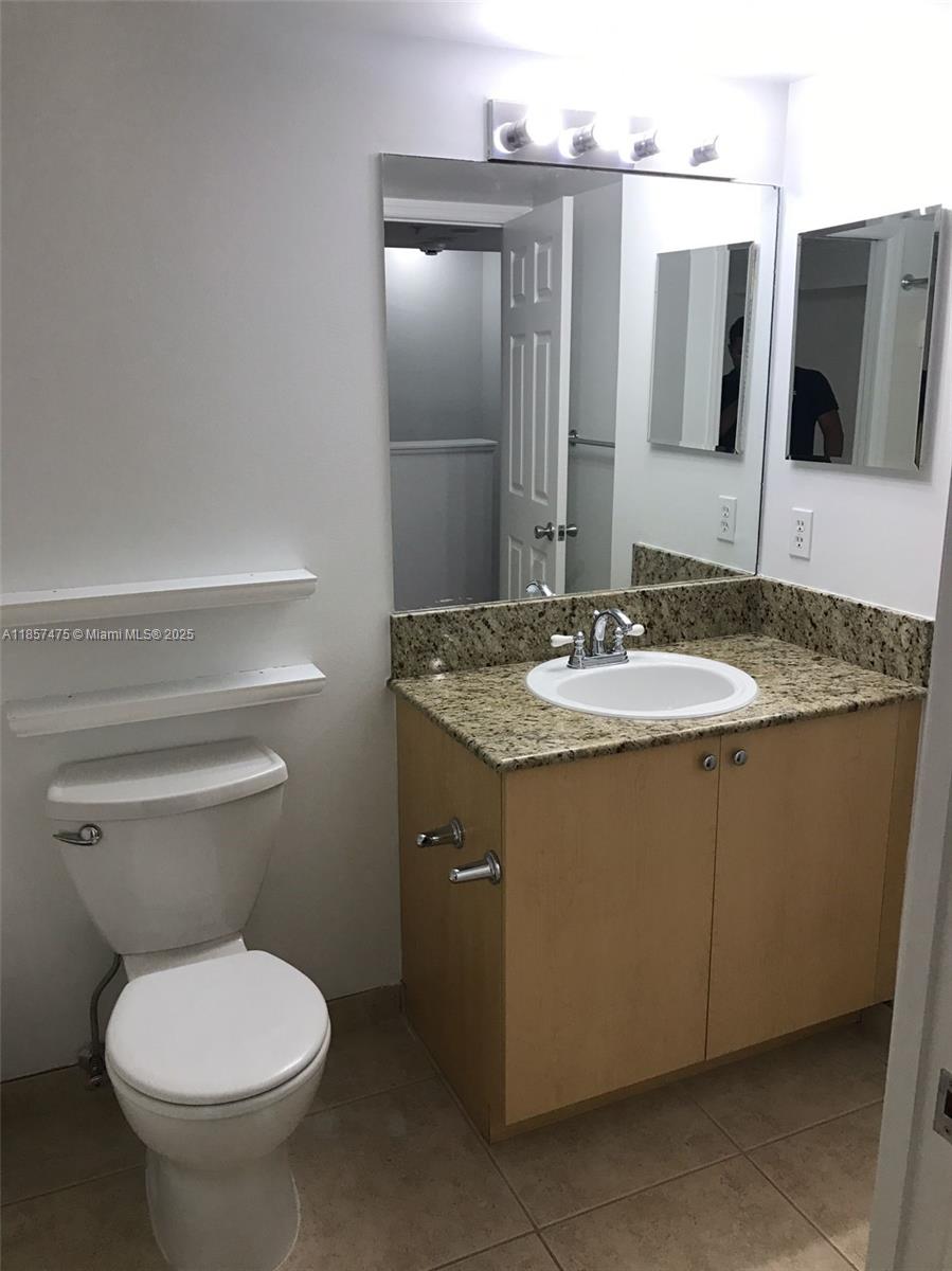 AVENTI AT AVENTURA CONDO - Residential