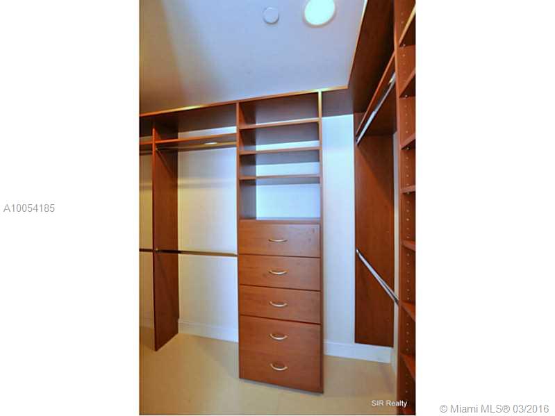 ARTECH - Residential Lease