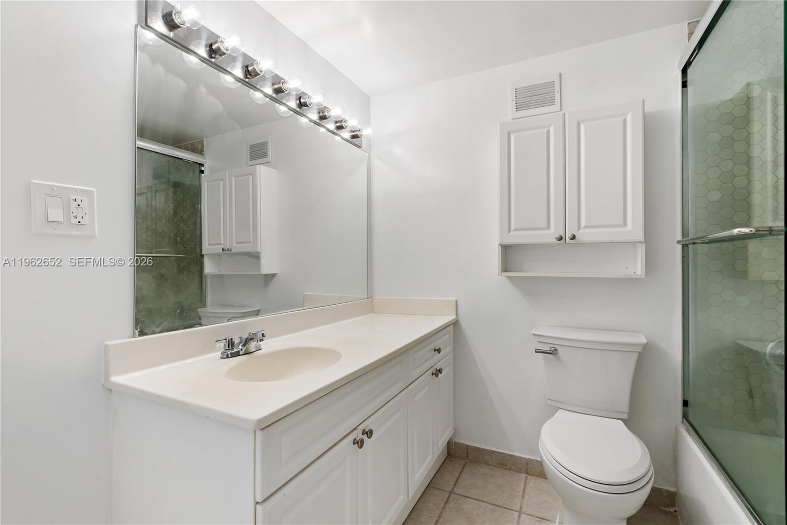 MIRADOR 1200 CONDO - Residential