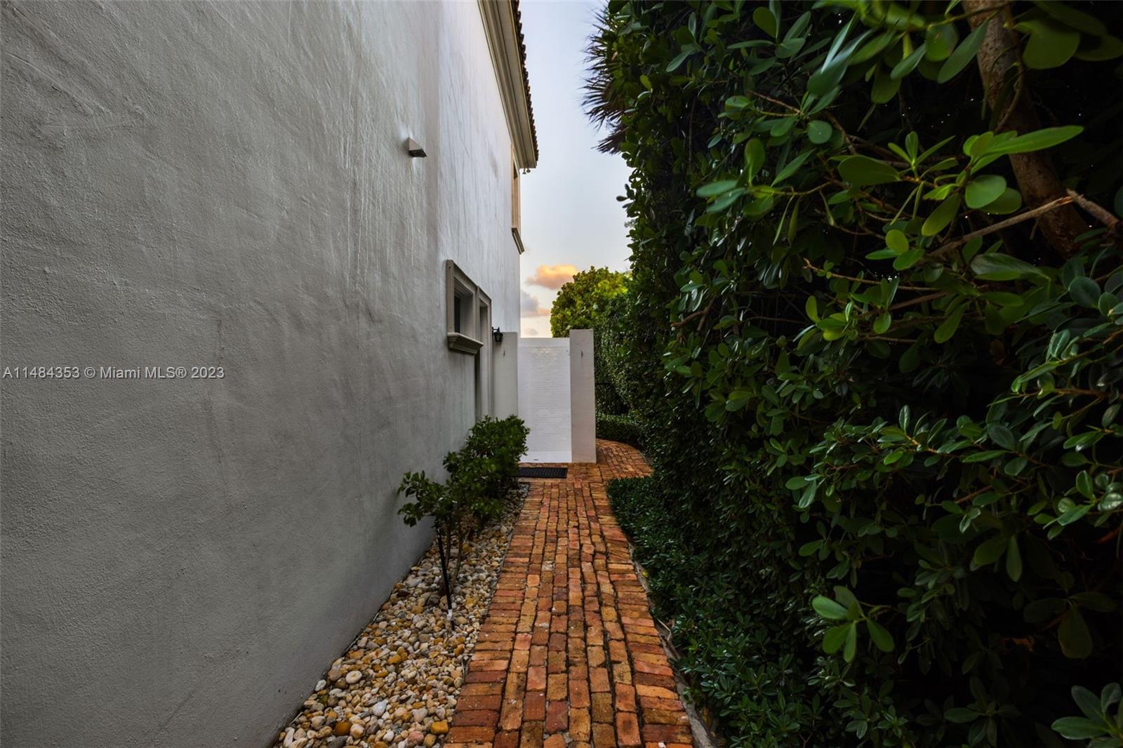 GULFSTREAM OCEAN TRS - Residential