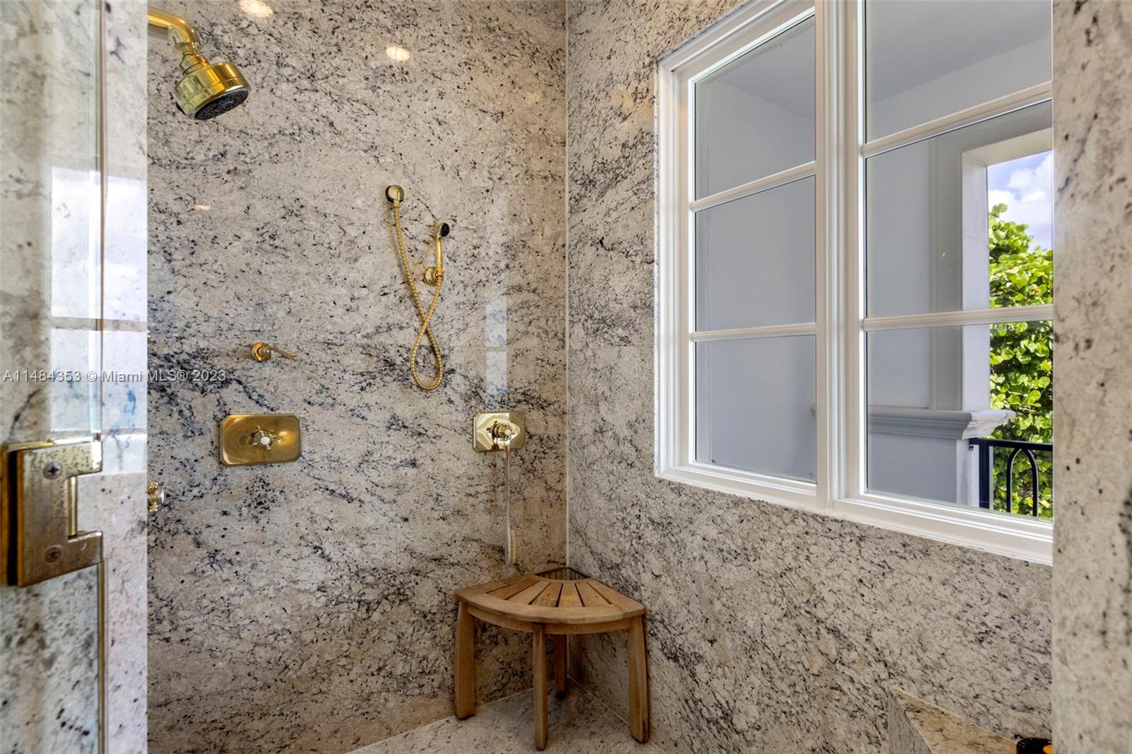 GULFSTREAM OCEAN TRS - Residential