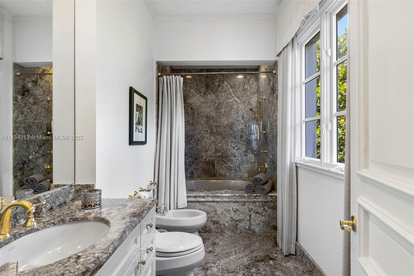 GULFSTREAM OCEAN TRS - Residential