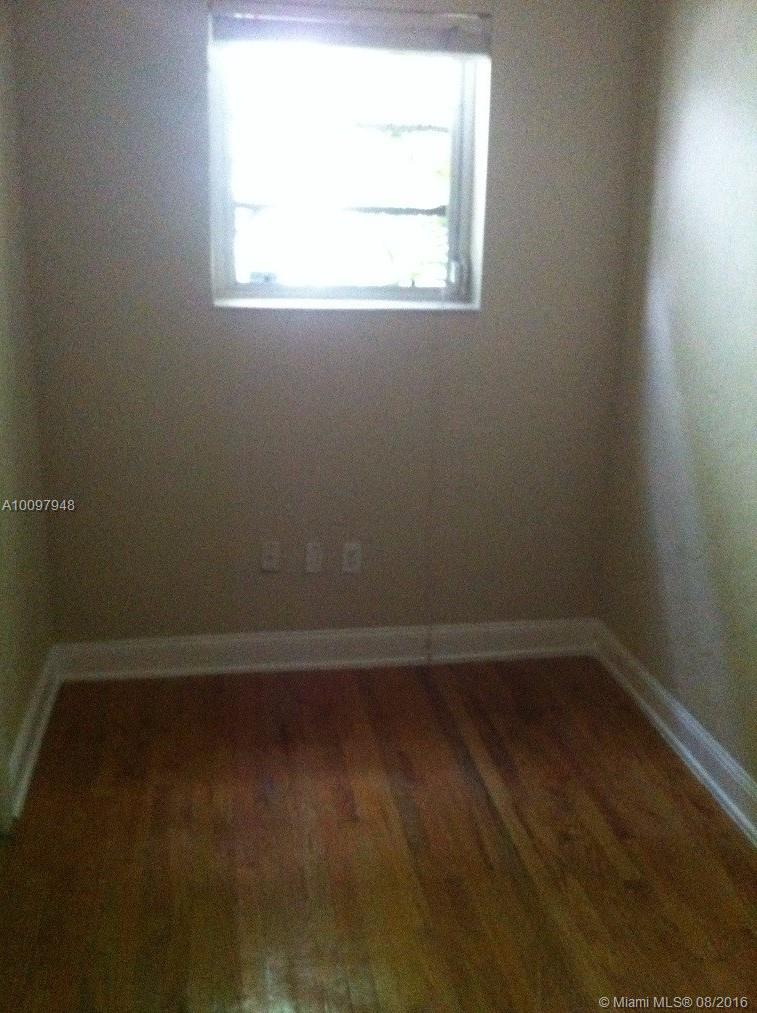 VILLA GATSBY CONDO - Residential Lease