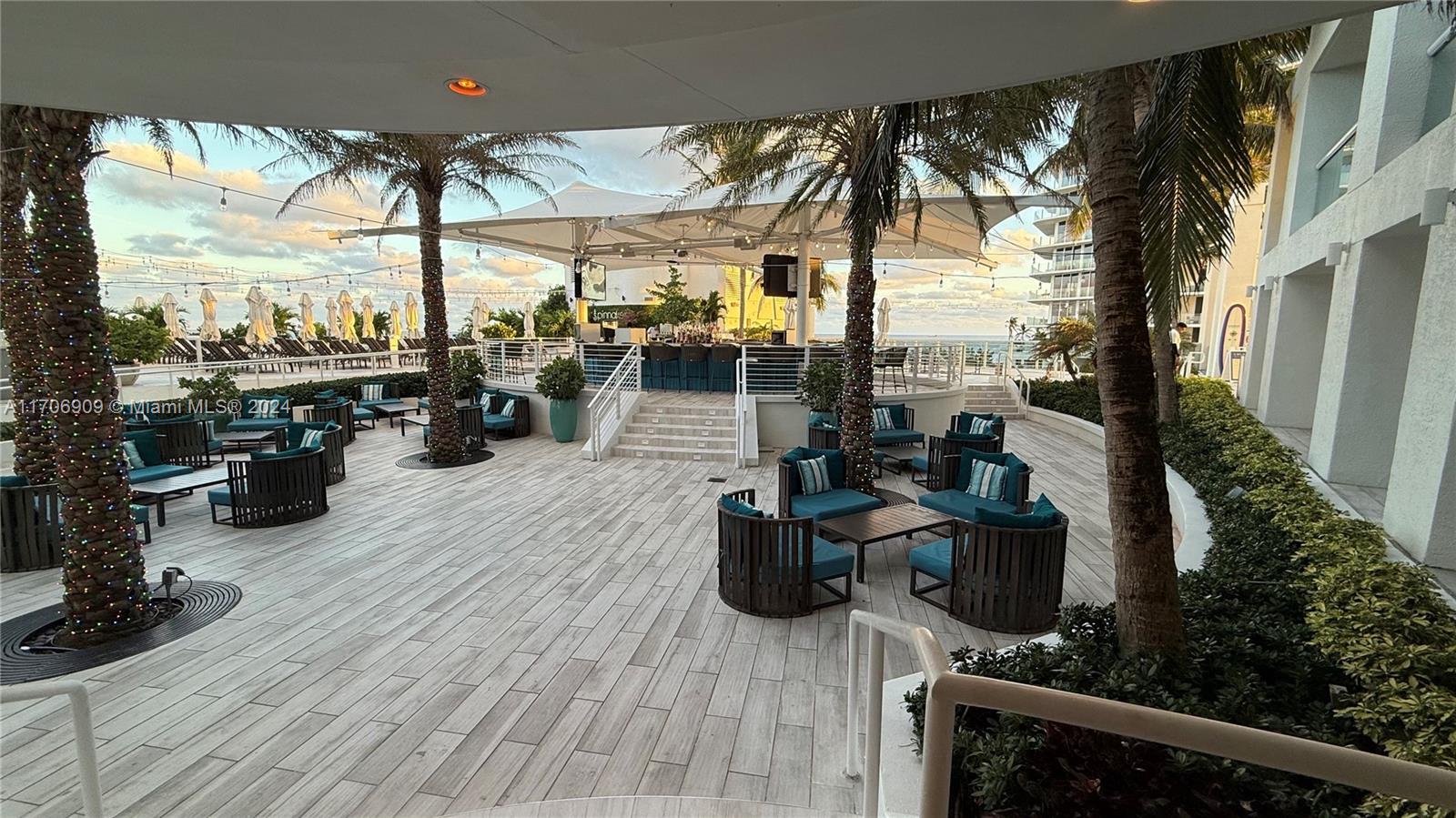 551 FLB CONDOMINIUM HOTEL - Residential