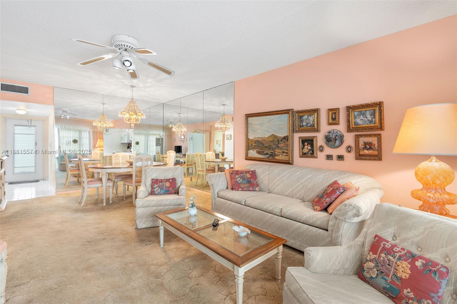 ORIOLE GOLF & TENNIS CLUB - Residential
