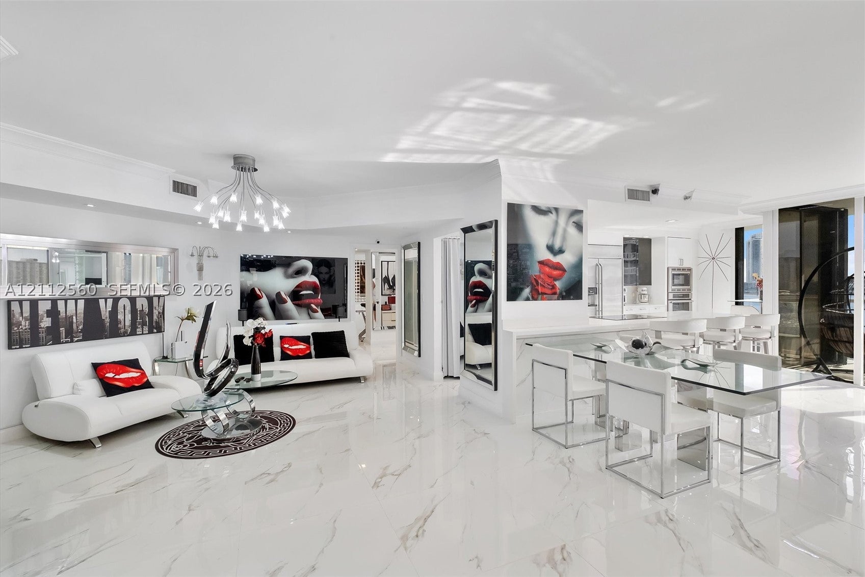 4000 Island Blvd 701