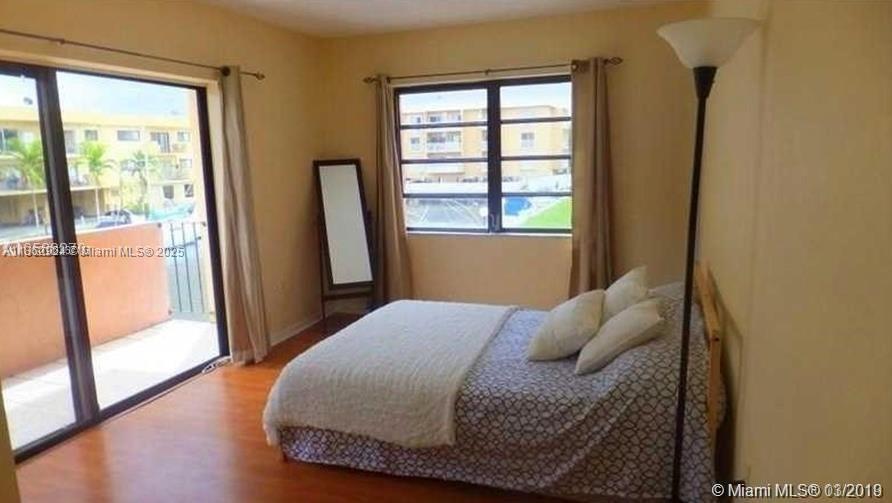 MICHELLE CONDO - Residential