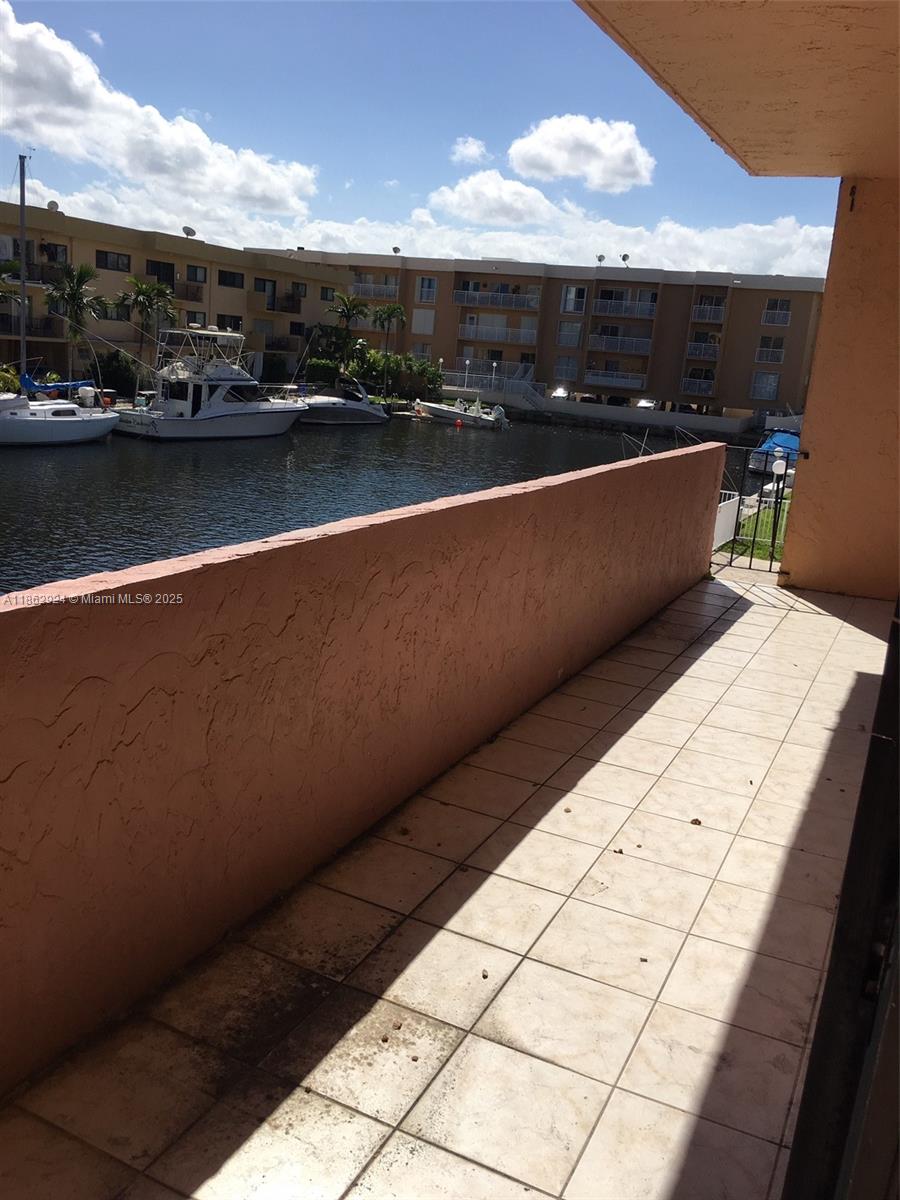 MICHELLE CONDO - Residential