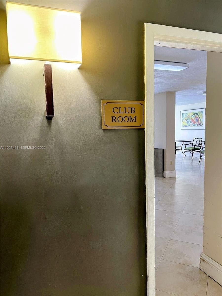 KEYSTONE HARBOR CLUB COND - Residential