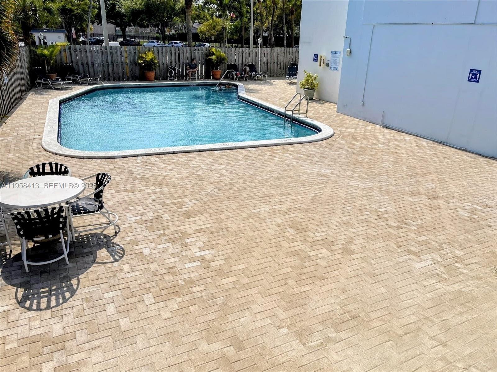 KEYSTONE HARBOR CLUB COND - Residential