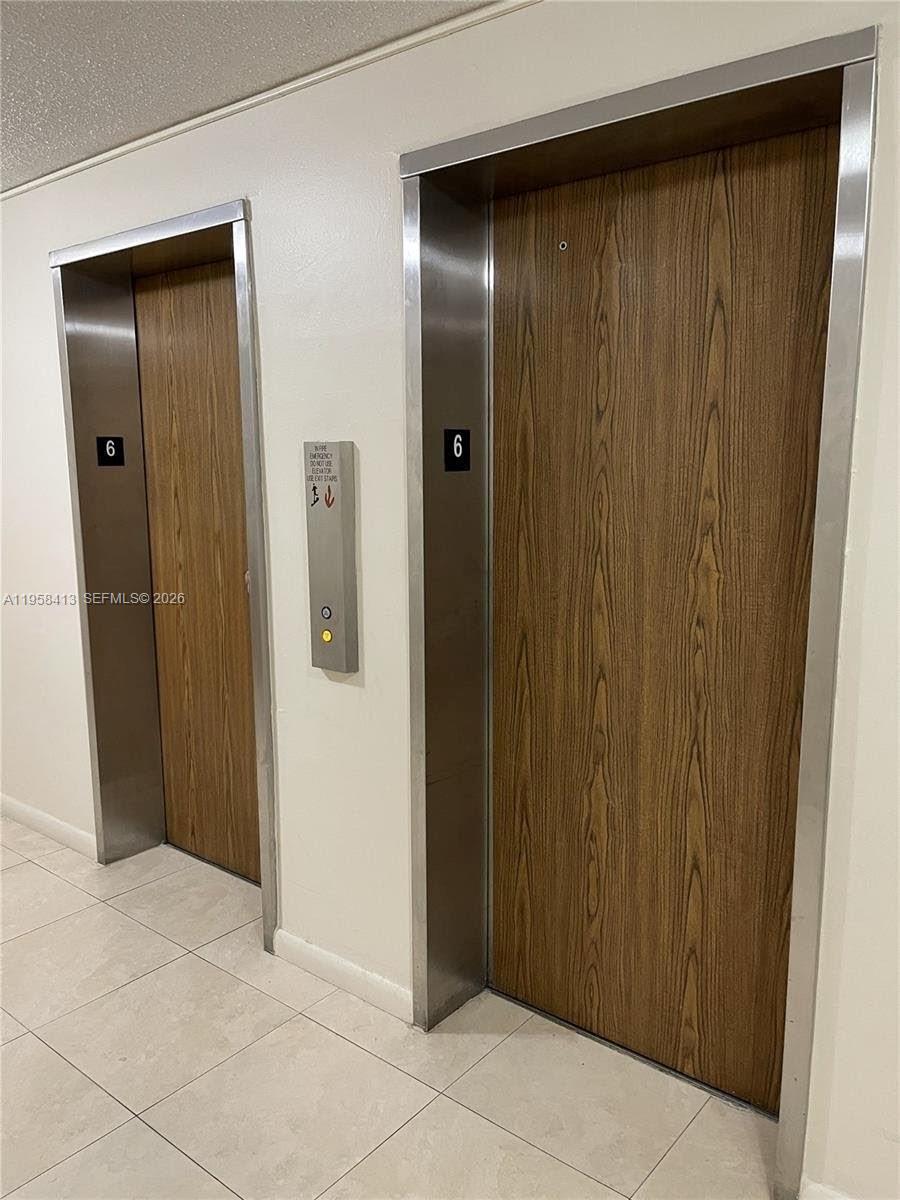 KEYSTONE HARBOR CLUB COND - Residential