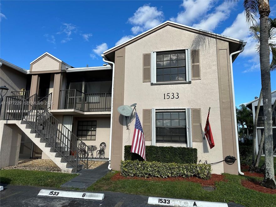 Beautiful, upgraded condo with lake view in quiet, gated community in Homestead FL.  This condo features laminated floors throughout, kitchen and laundry appliances, storage room, balcony with lake view, and assigned parking. Amenities include swimming pools, security, monitored access, and management office on site. The community is located within 10 minute drive from the Homestead Baptist hospital, shopping, schools, and restaurants. Commercial vehicles are allowed in the community.