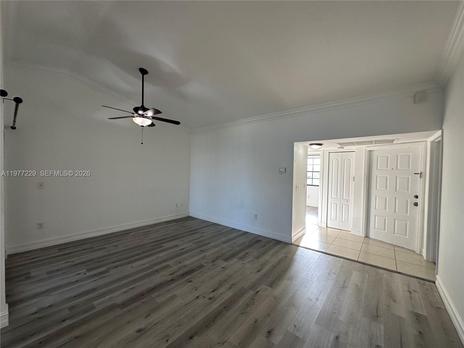 LAKESHORE CONDO 6 - Residential Lease