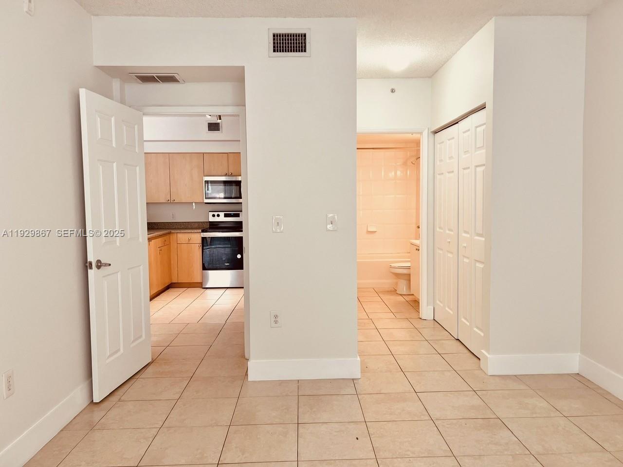 EL-AD NOB HILL CONDO - Residential Lease