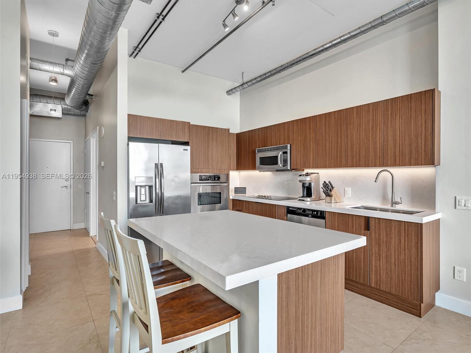 UPTOWN MARINA LOFTS CONDO - Residential
