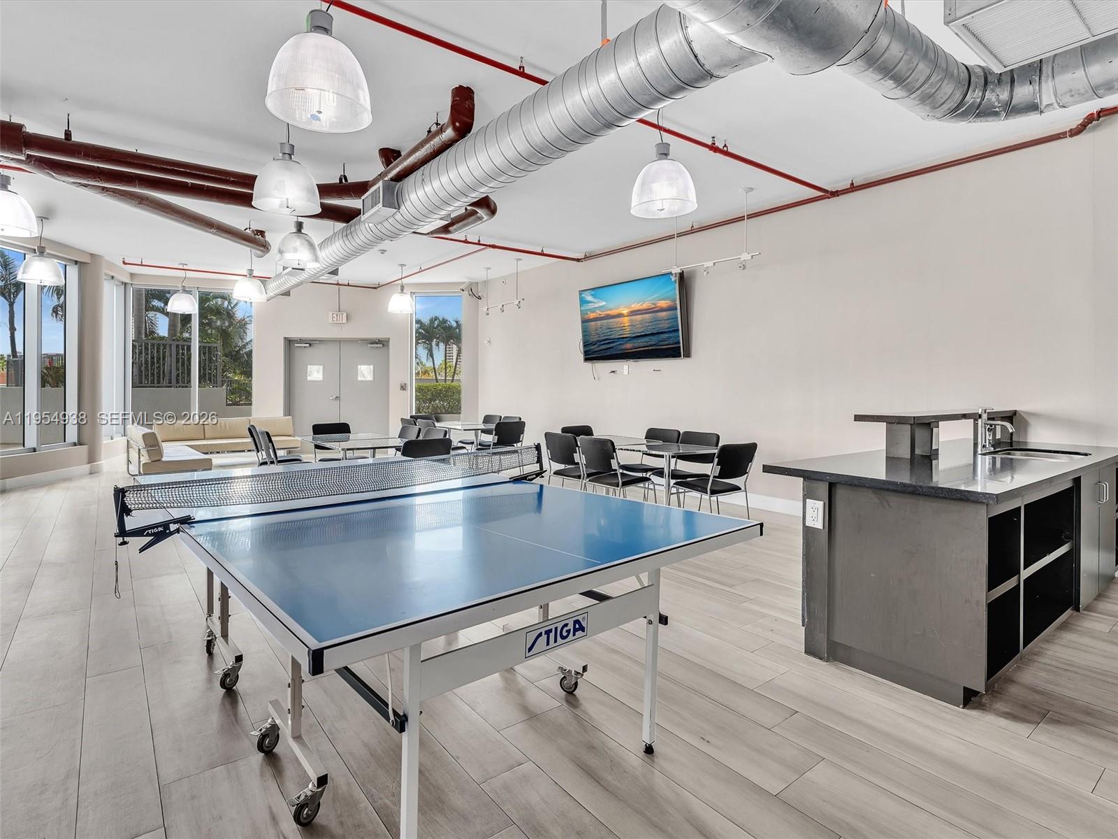 UPTOWN MARINA LOFTS CONDO - Residential