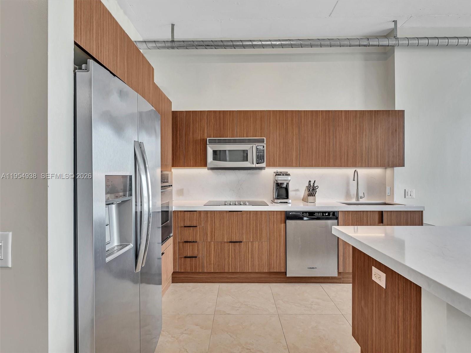 UPTOWN MARINA LOFTS CONDO - Residential