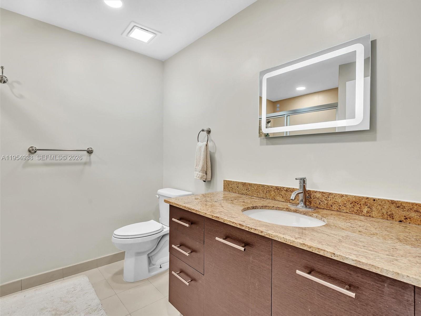 UPTOWN MARINA LOFTS CONDO - Residential