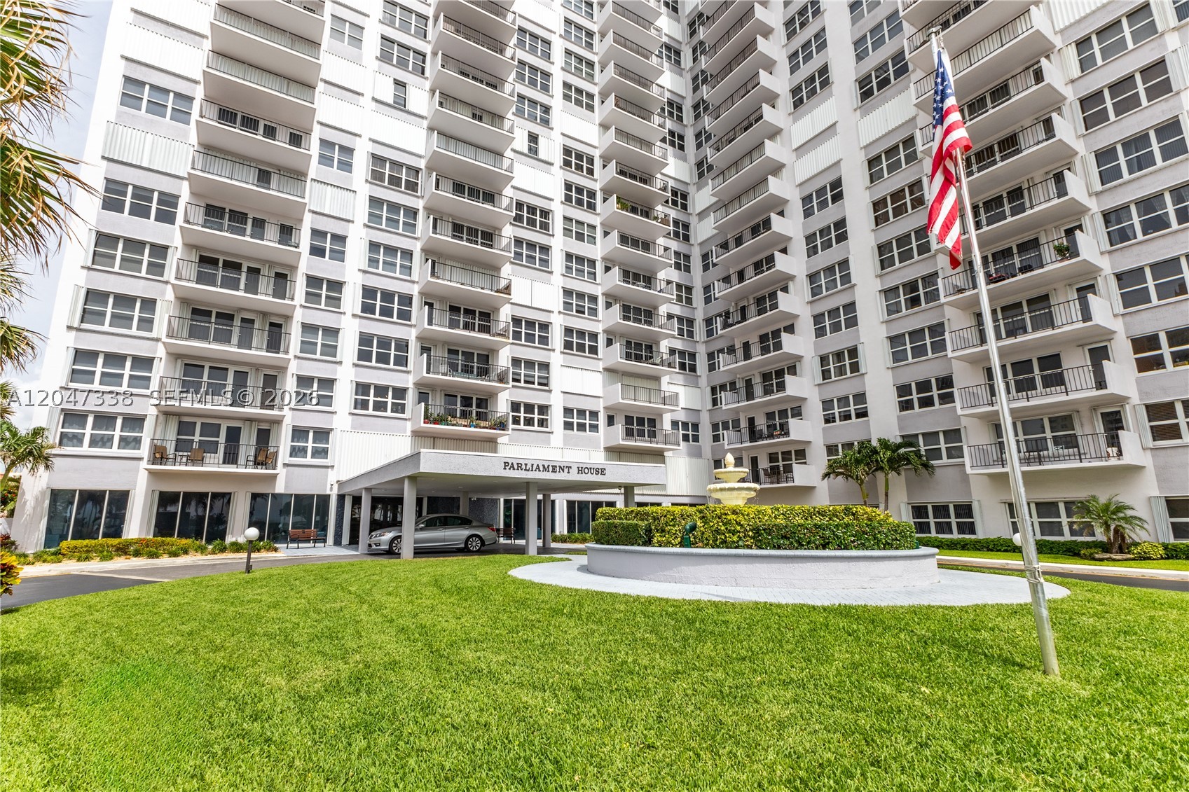 405 N Ocean Blvd 117