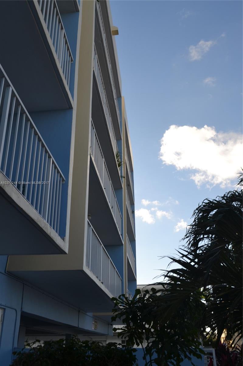A large 2bd/2ba corner unit with two balconies with great views. Spacious, bright open living and dining room area, updated kitchen and incredible closet space. The building is secured with gated covered parking, has a pool, activity room, washer/dryer in each floor. A block away from the beach and restaurants. Yearly Lease, 1st, last and a Security deposit. No Pets. Unit is unfurnished. Condo Approval required.
