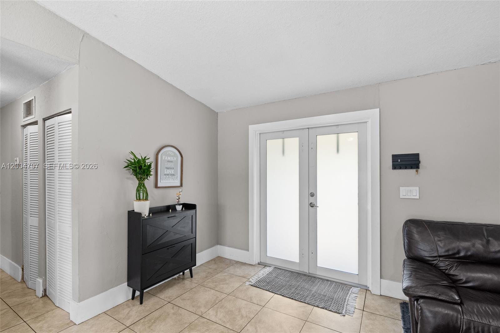 PRINCETON SQUARE SUB - Residential