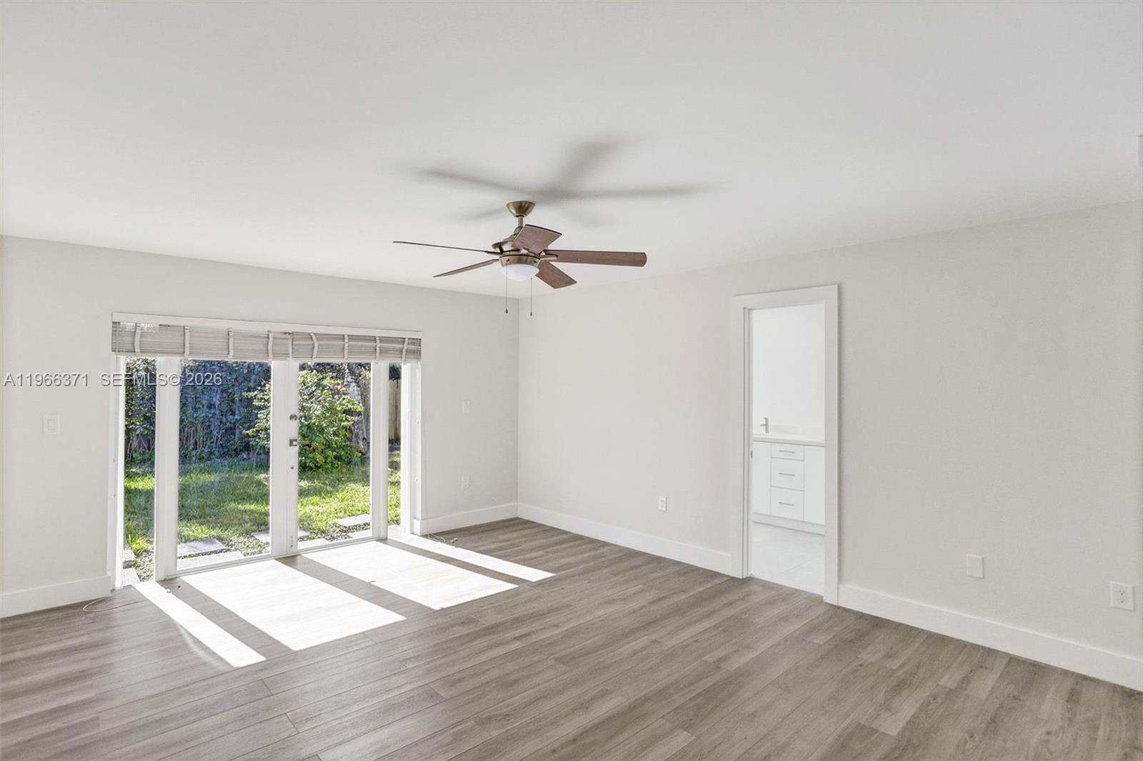 KENDALL PLACE - Residential