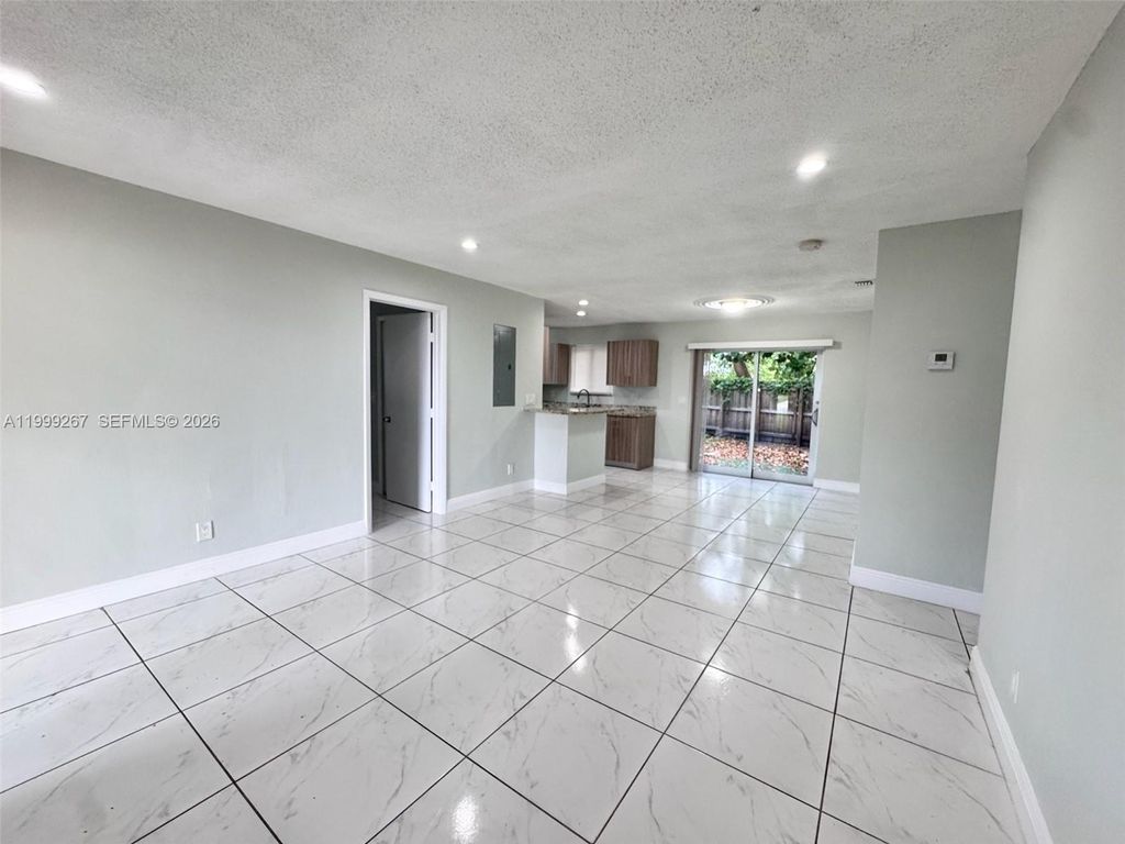 Photo of 206 NW 5th Ave, Dania Beach, FL 33004 (MLS # A11999267)