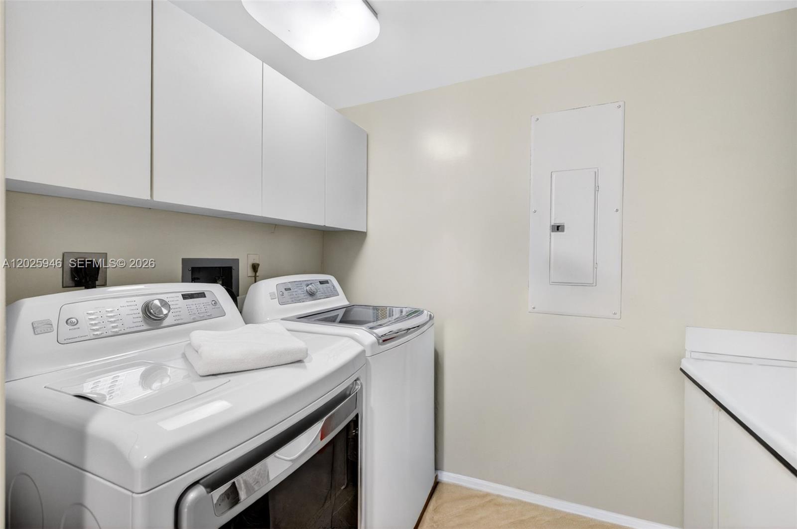 2600 ISL BLVD WILLIAMS IS - Residential