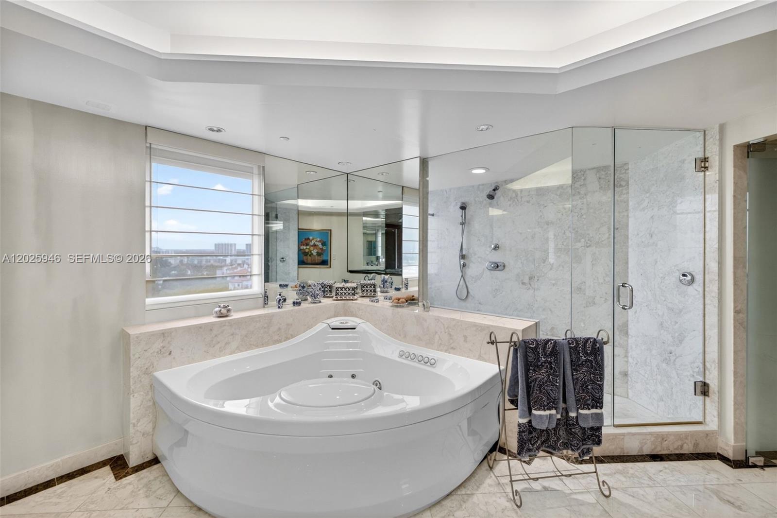 2600 ISL BLVD WILLIAMS IS - Residential