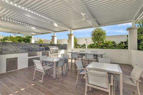 Tiny photo for 2600 Island Blvd #1202, Aventura, FL 33160 (MLS # A12025946)