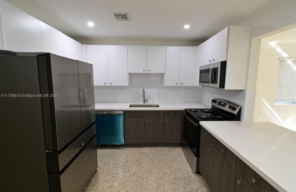 11011 SW 79th Ave 11011