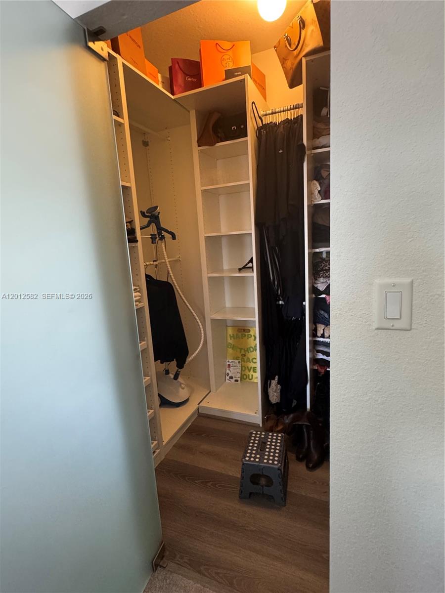 ALLAPATTAH GDNS - Residential Lease
