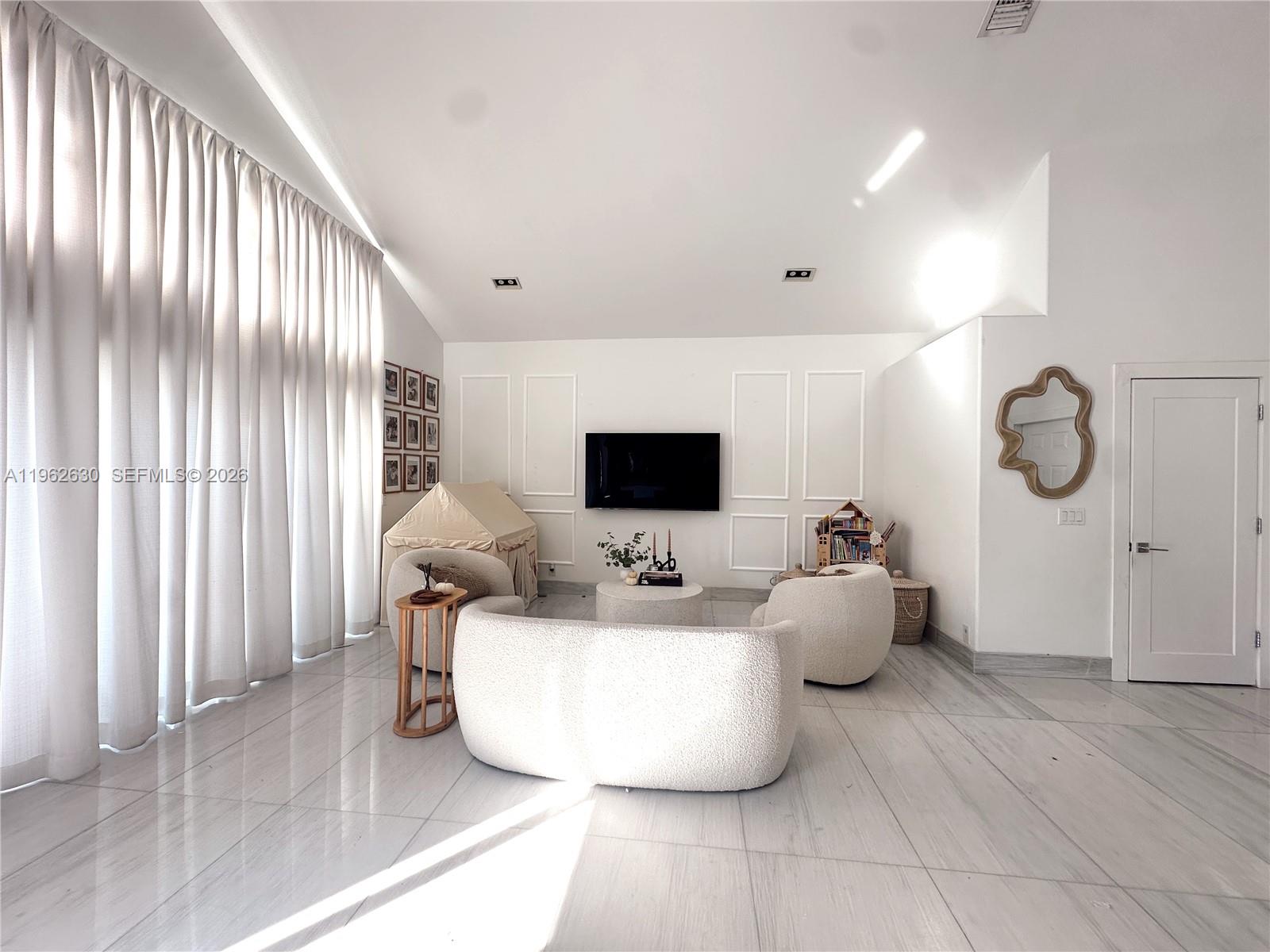 BANYAN OAKRIDGE PLAT - Residential