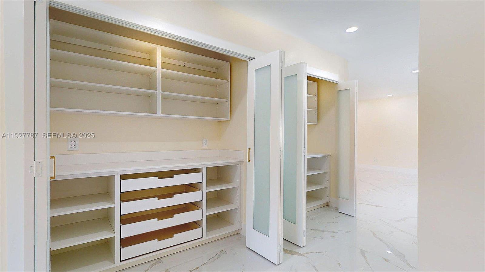 J G HEADS FARMS UNIT A - Residential