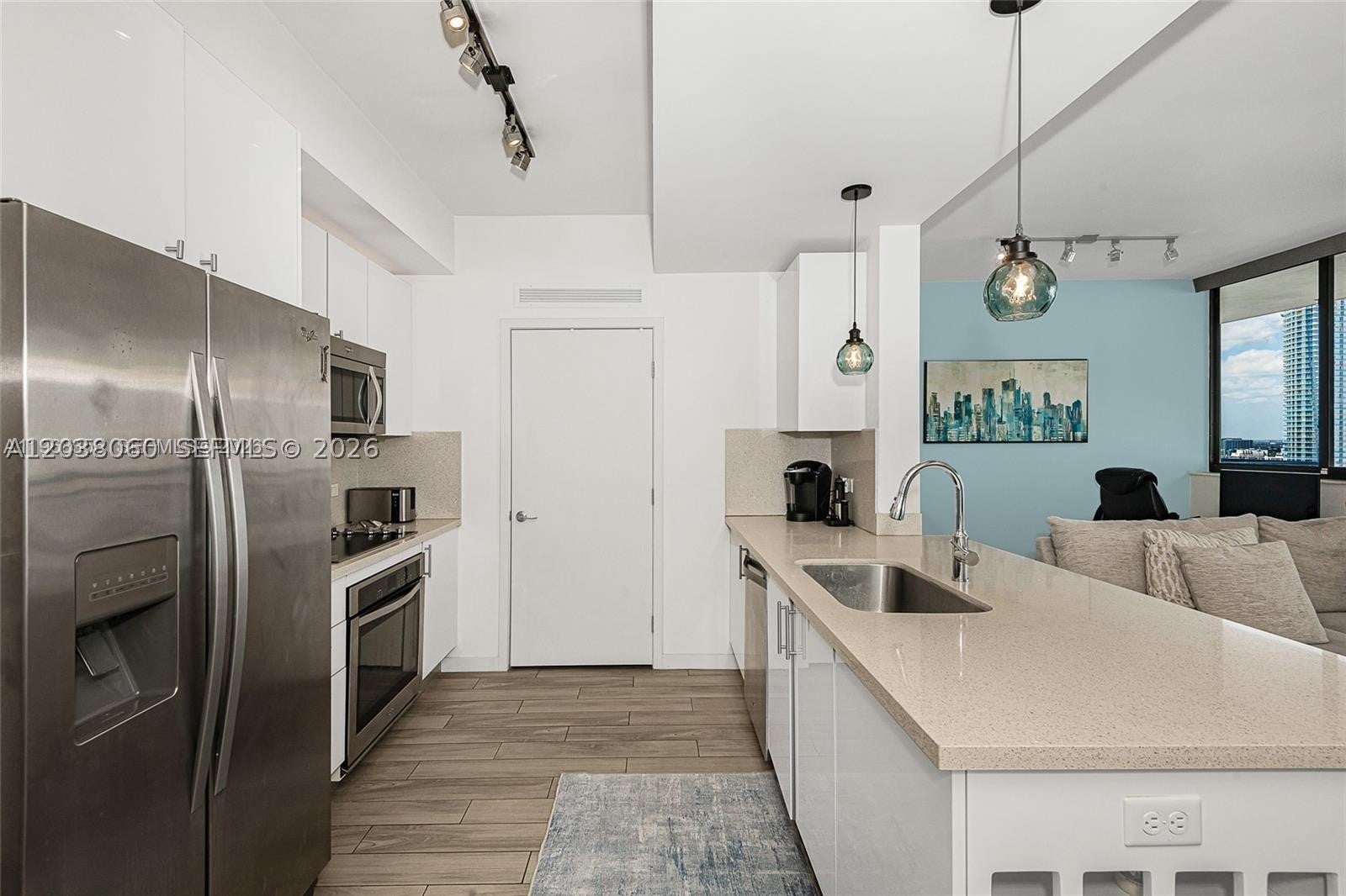999 SW 1st Ave 3215