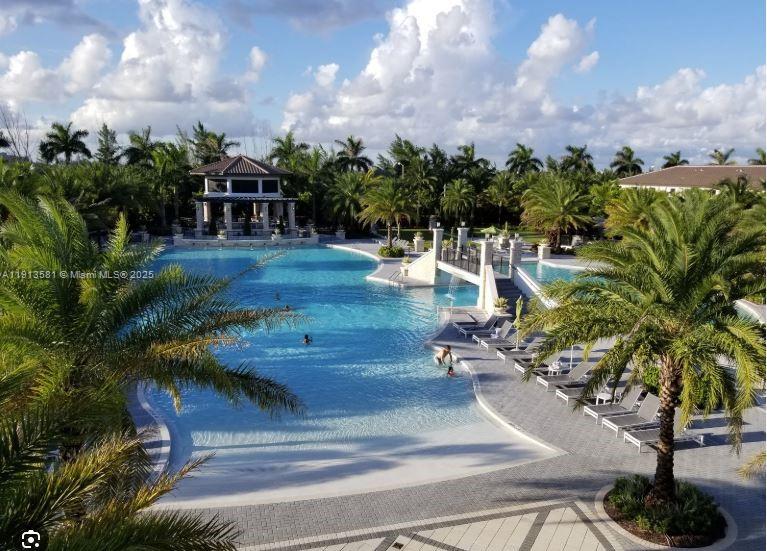 GRAND BAY SOUTH ESTATES - Residential Lease