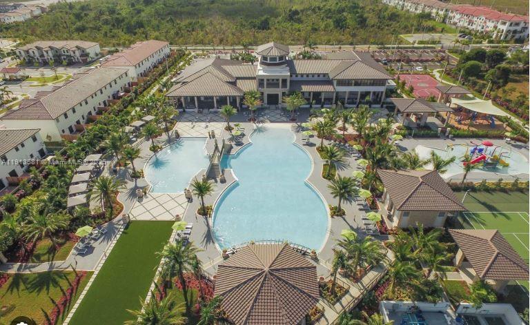 GRAND BAY SOUTH ESTATES - Residential Lease