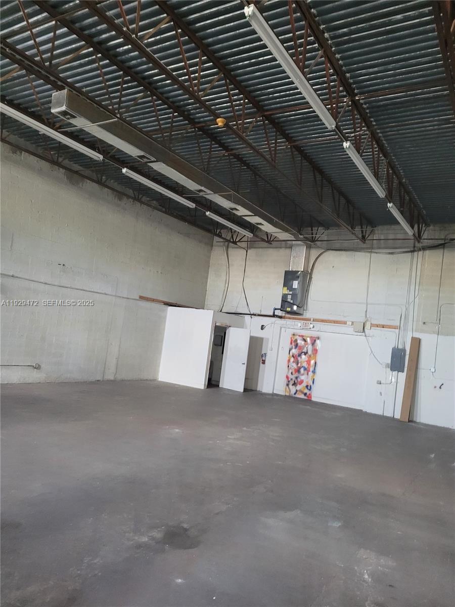 7400 NW 7th St Unit 2