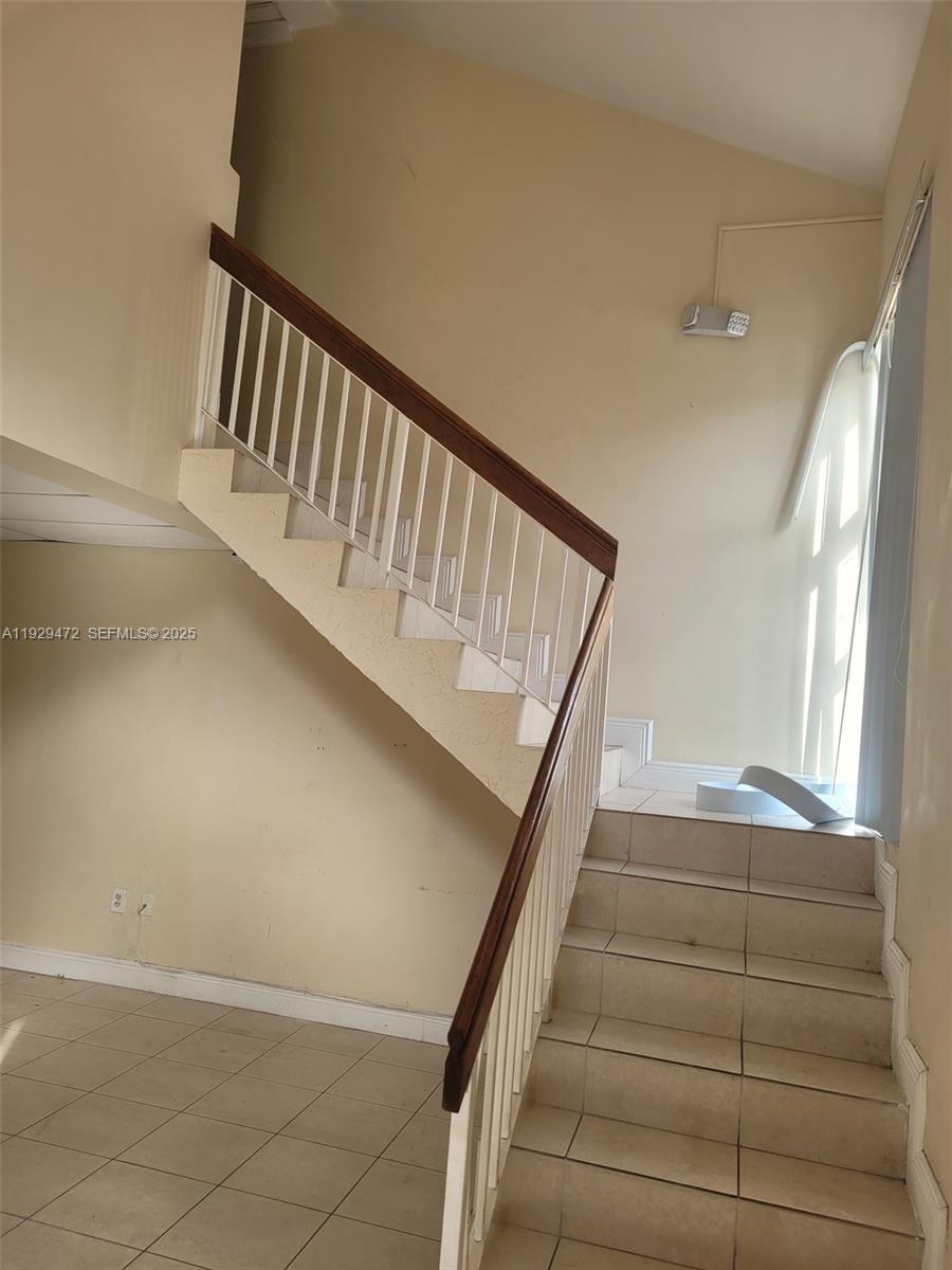 7400 NW 7th St Unit 2