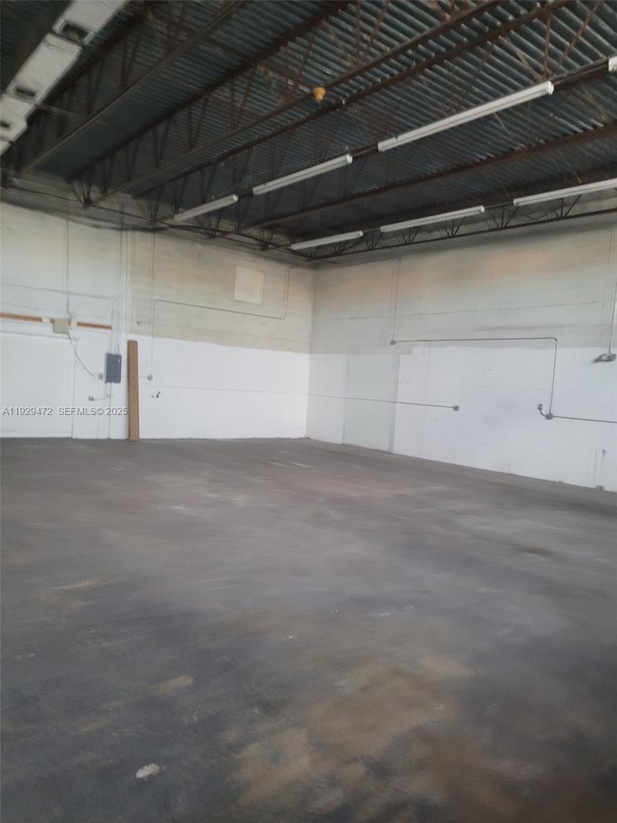 7400 NW 7th St Unit 2