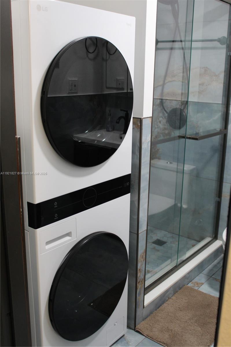 MIC-LIL ESTATES - Residential