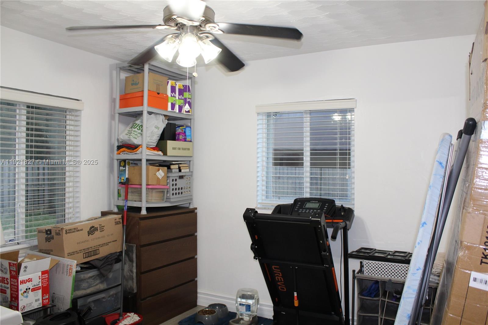 MIC-LIL ESTATES - Residential