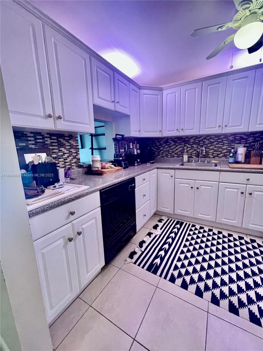 2312 S Cypress Bend Dr 410