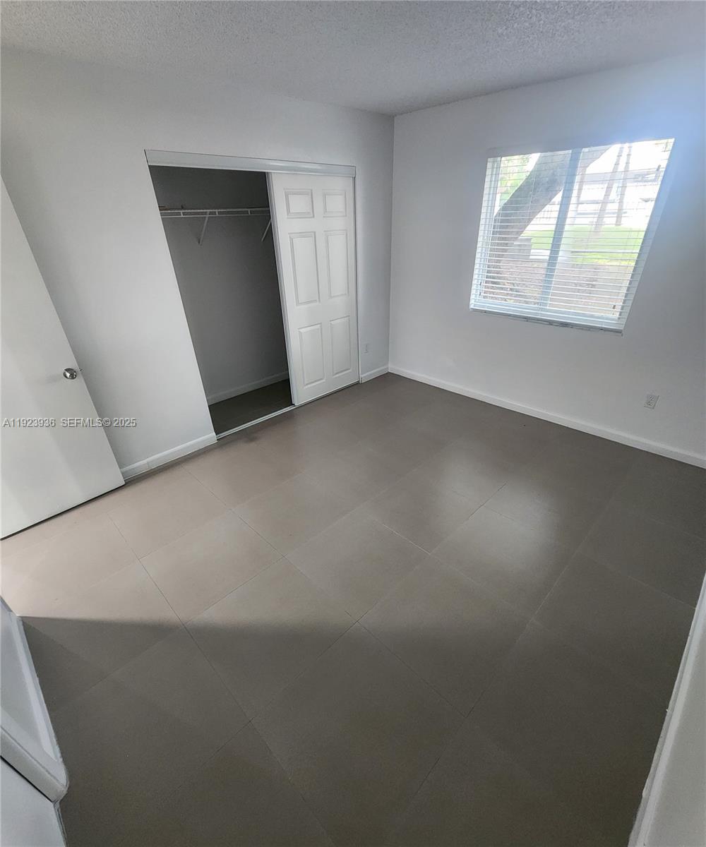 A A DOOLEY SUB - Residential Lease