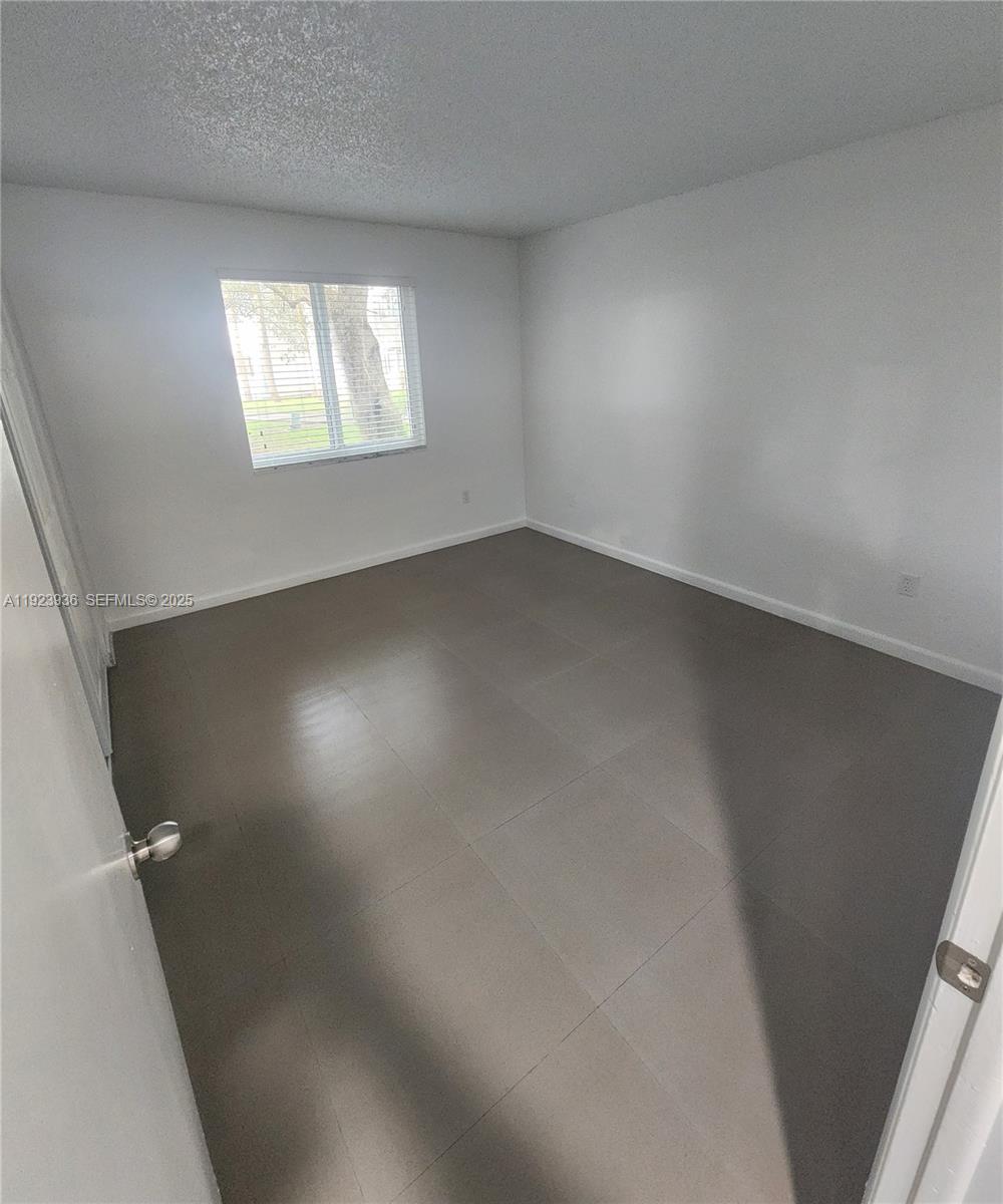 A A DOOLEY SUB - Residential Lease