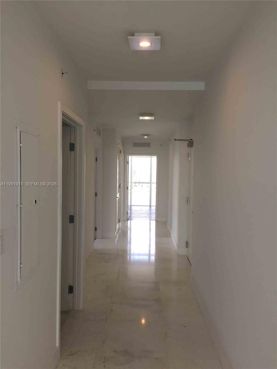 400 SUNNY ISLES CONDO WES - Residential