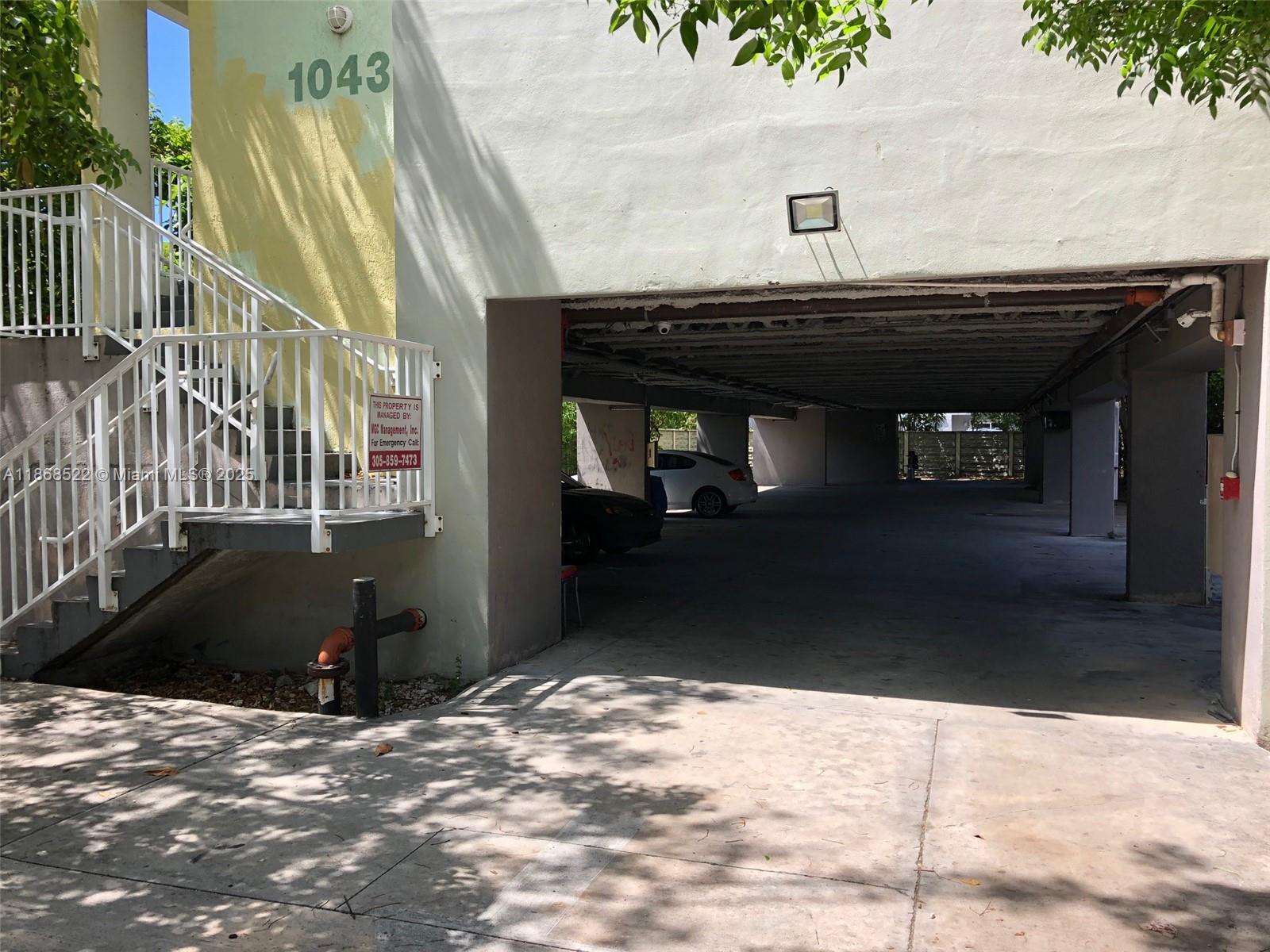 Excellent location, close to Downtown, Wynwood, and Brickell. Just and minutes away form beautiful Miami Beach! Baseball lovers, property is walking distance to Marlins Park! This condo shows like new! Schedule your showing today!